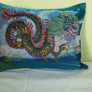 Чехол декоративный "Воздушный дракон" (40*50) см.