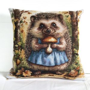 Чехол декоративный «Ежиха Татьяна»